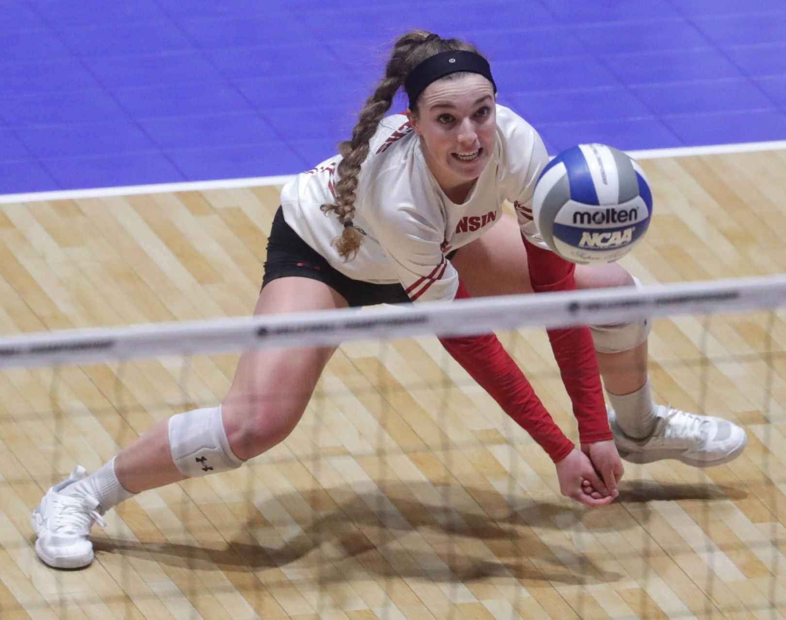 Wisconsin 3, Nebraska 0